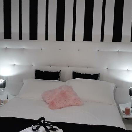Alderì Hotel Matera Eksteriør billede